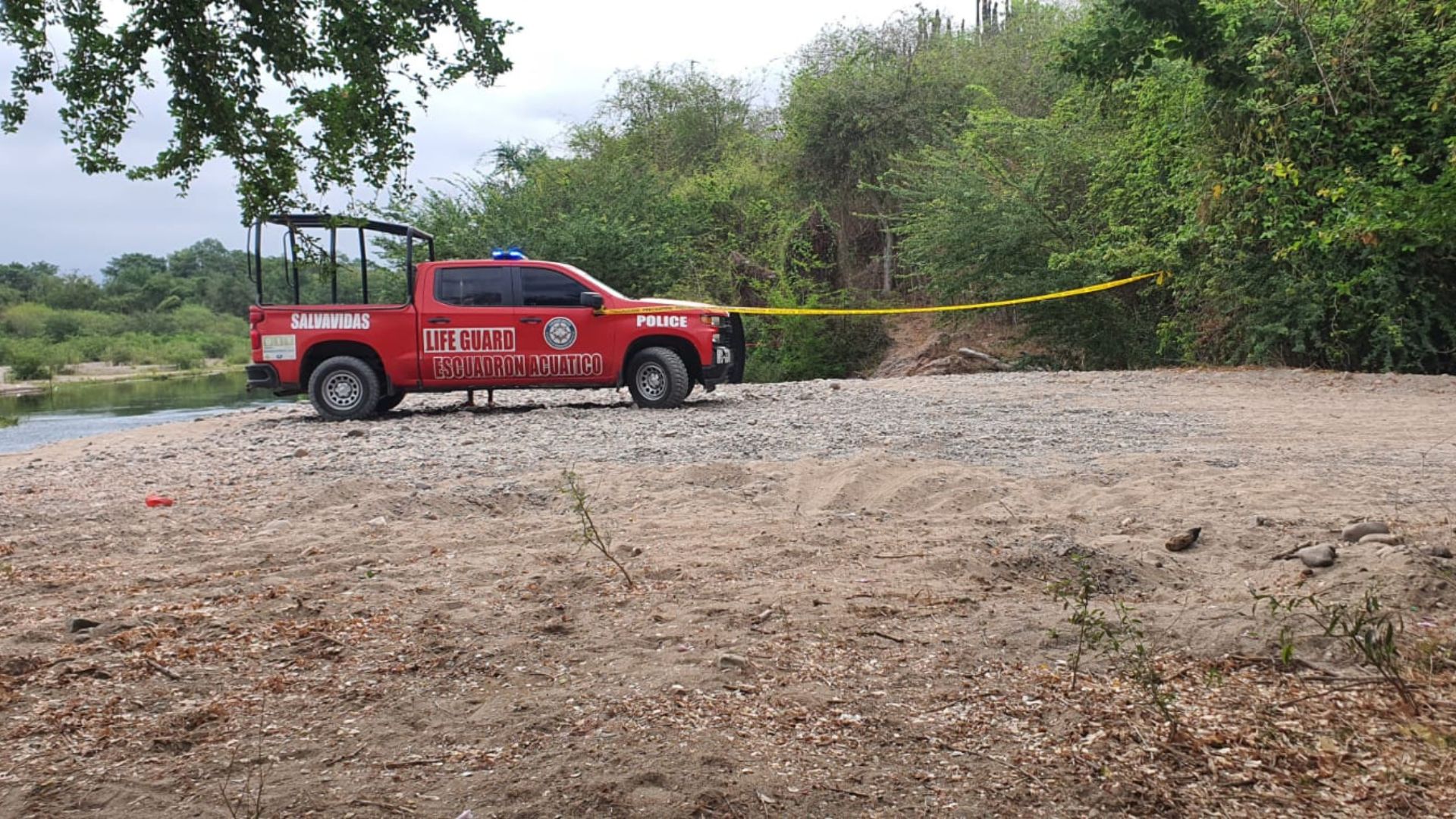Hombre de Puebla muere ahogado en río de El Recodo, Mazatlán