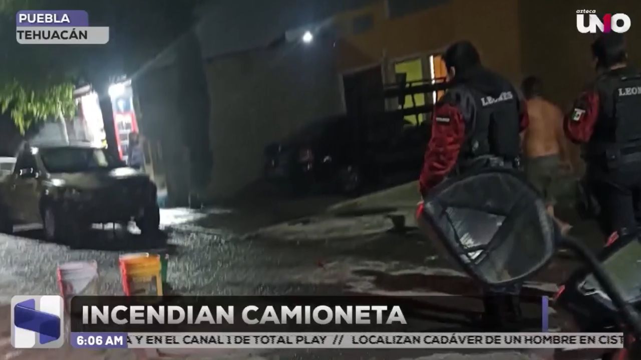 Incendian camioneta en Tehuacán; una mujer resultó lesionada