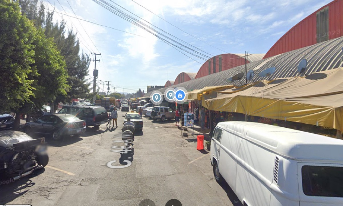 Balacera en Mercado Morelos de Puebla deja tres heridos y dos detenidos; así se escucharon los disparos