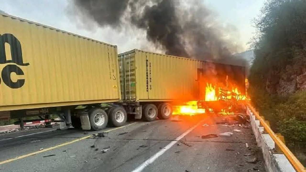 Accidente en la autopista Siglo XXI deja tres muertos y un herido hoy ...