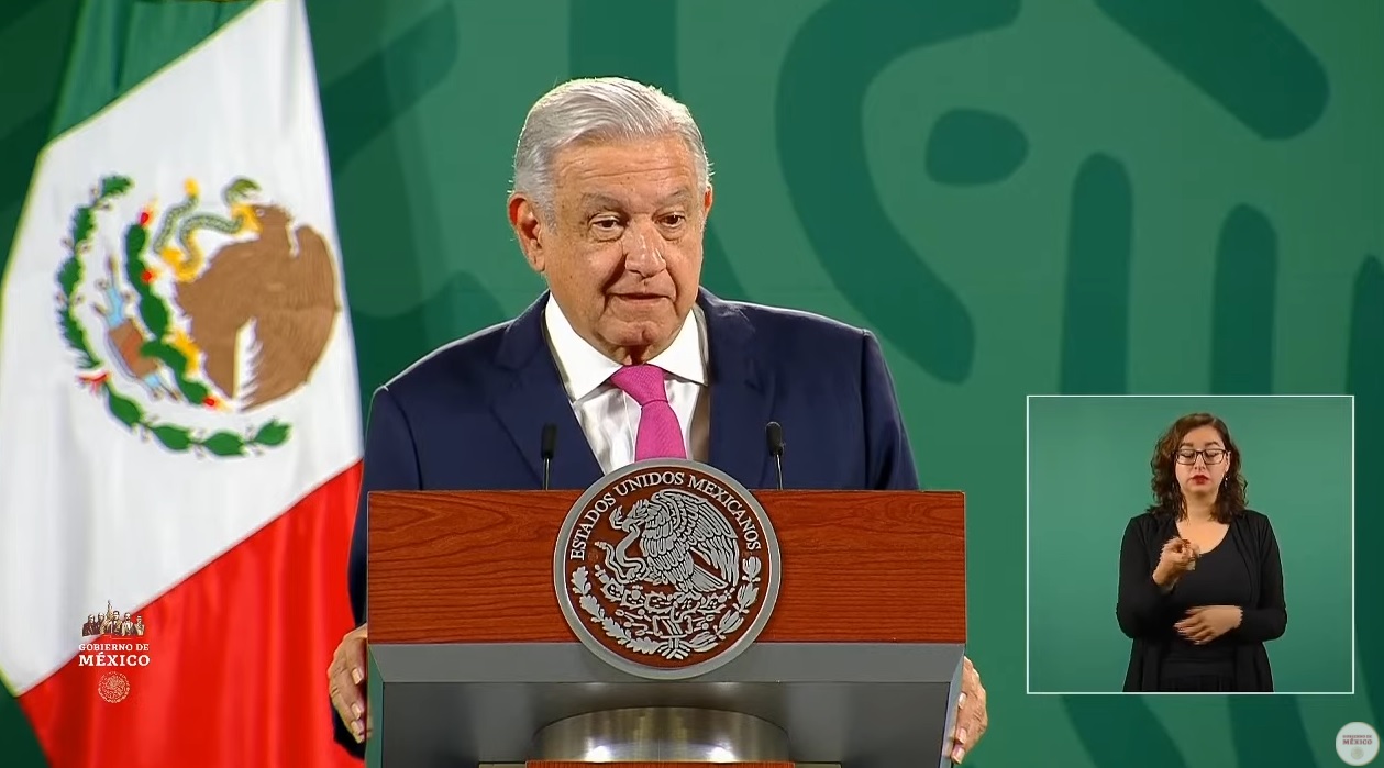 Pemex no está a la deriva asegura AMLO