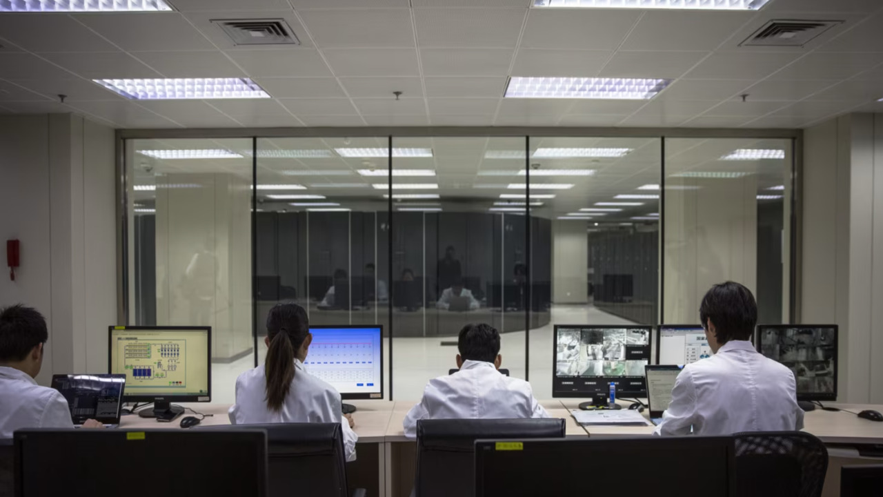 Robo de datos en China: Hacker afirma haber filtrado 10 petabytes de secretos militares