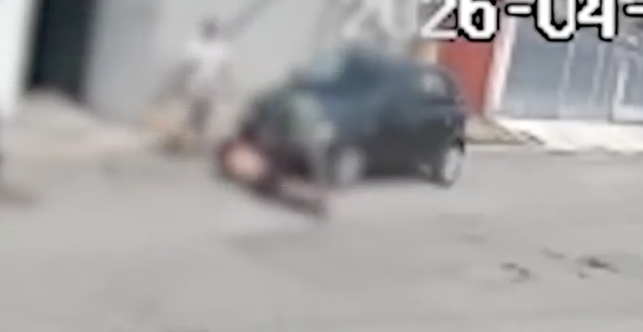 Revelan video de golpiza en la colonia Tres Cruces, en Puebla