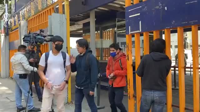 VIDEO: Prepa 2 de la UNAM reanuda clases