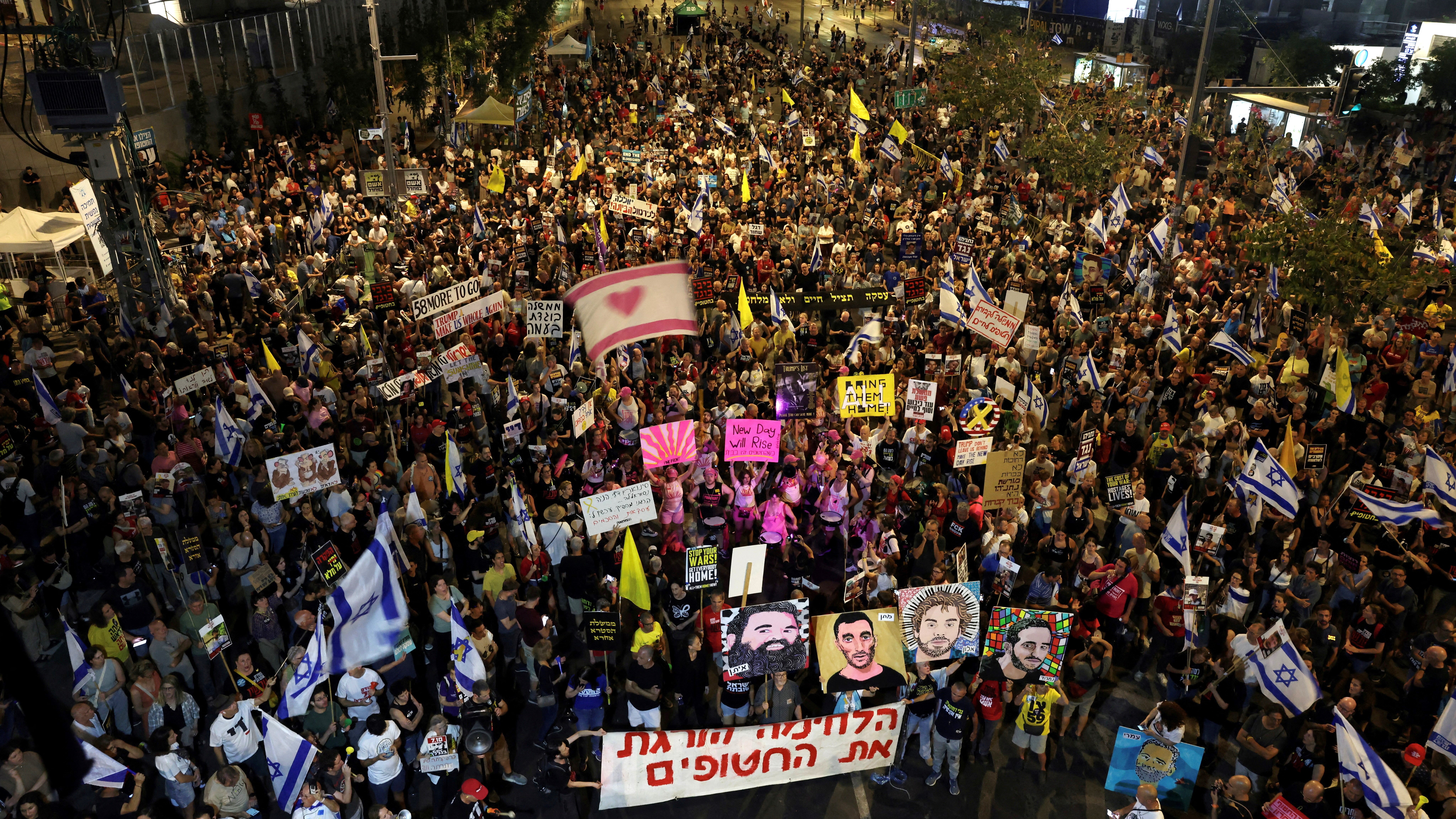 Protestas masivas en Tel Aviv contra la guerra en Gaza