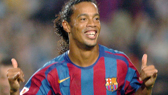 Barcelona fichó hace 18 años a Ronaldinho - Vimarsana News