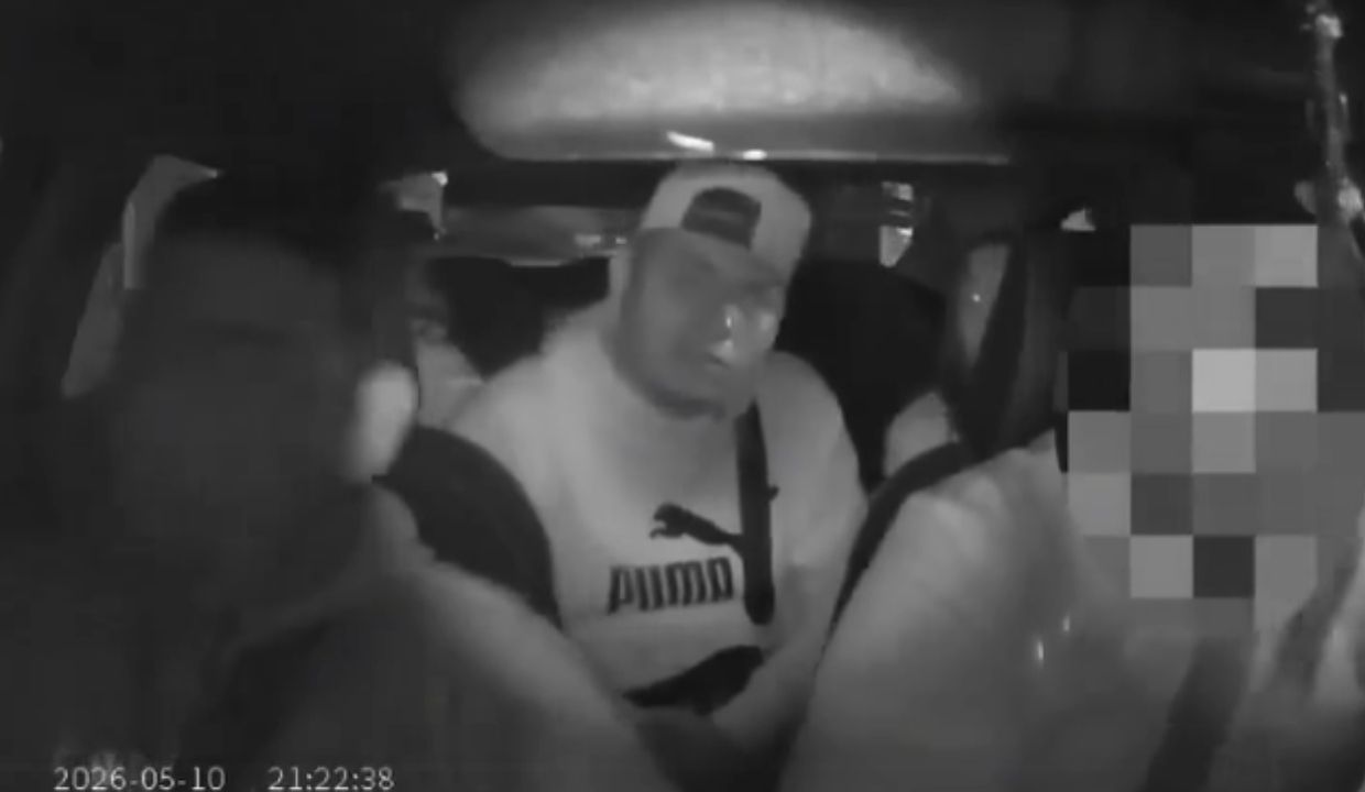 VIDEO: Fingen ser pasajeros para robar auto de conductor de app; así ocurrió el asalto