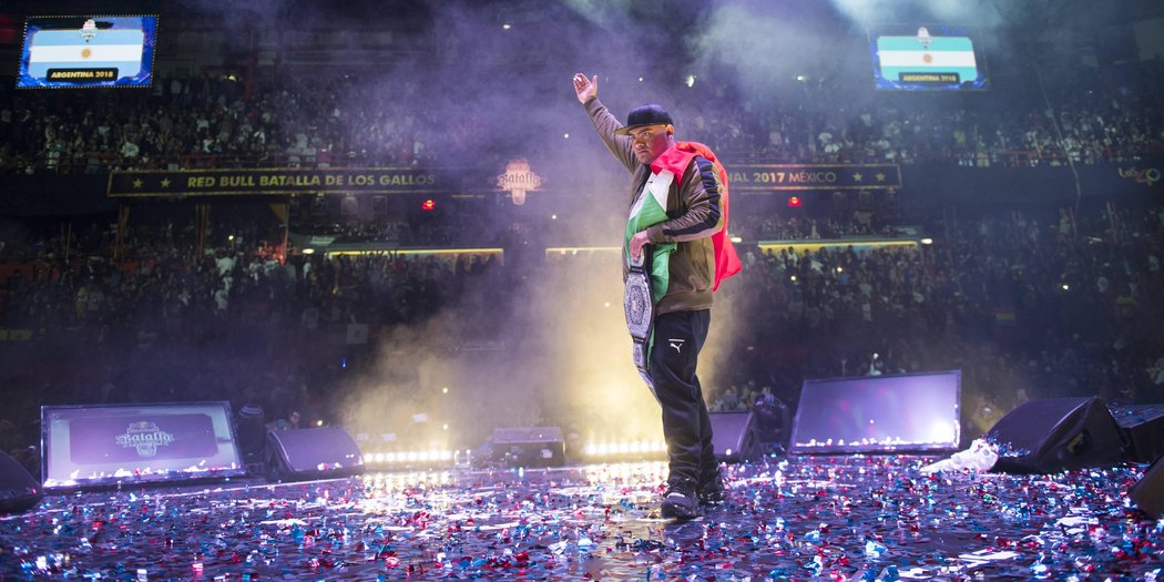 Conoce las mejores batallas del rapero freestyle Aczino