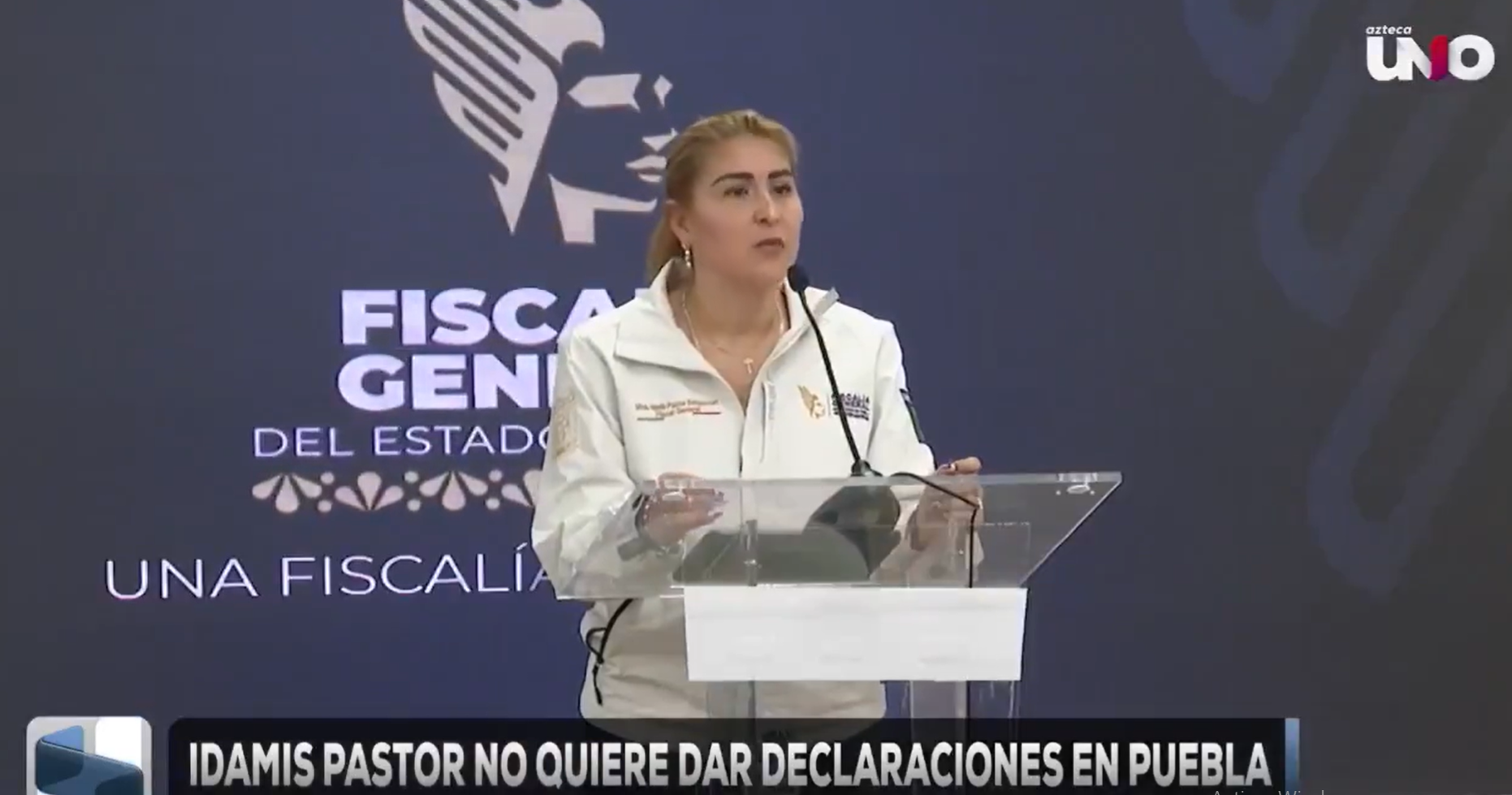 La Fiscal General del Estado de Puebla, Idamis Pastor Betancourt, mostró indiferencia total ante el asesinato de 10 personas ocurrido en el municipio de Tehuitzingo, Puebla, y evitó dar información del tema durante un evento público