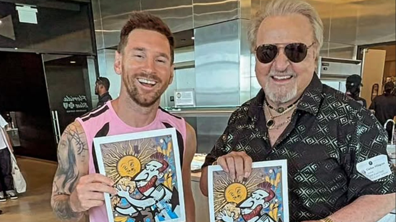 El encuentro de dos leyendas: Carlos Villagrán conoce a Lionel Messi (VIDEO)