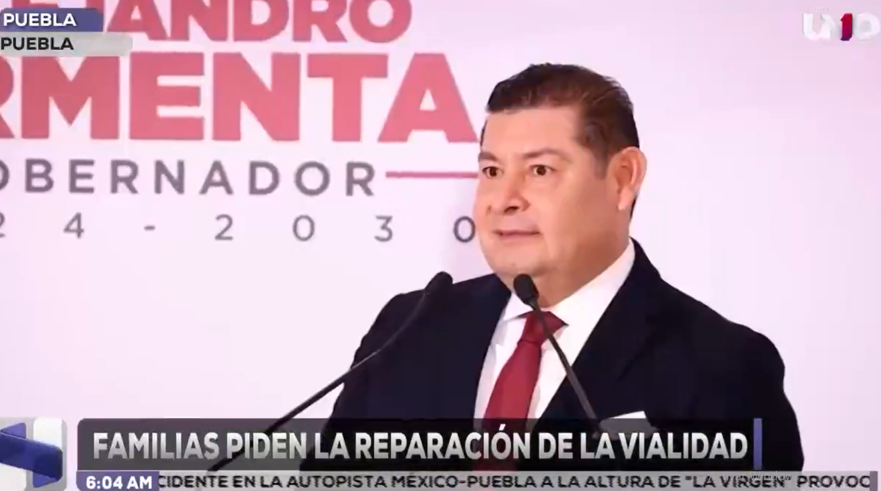 Poblanos sufren ponchaduras y daños a sus vehículos al transitar sobre el Periférico Ecológico debido al estado deteriorado en el que se encuentra, mientras las soluciones del gobierno de Alejandro Armenta no llegan.