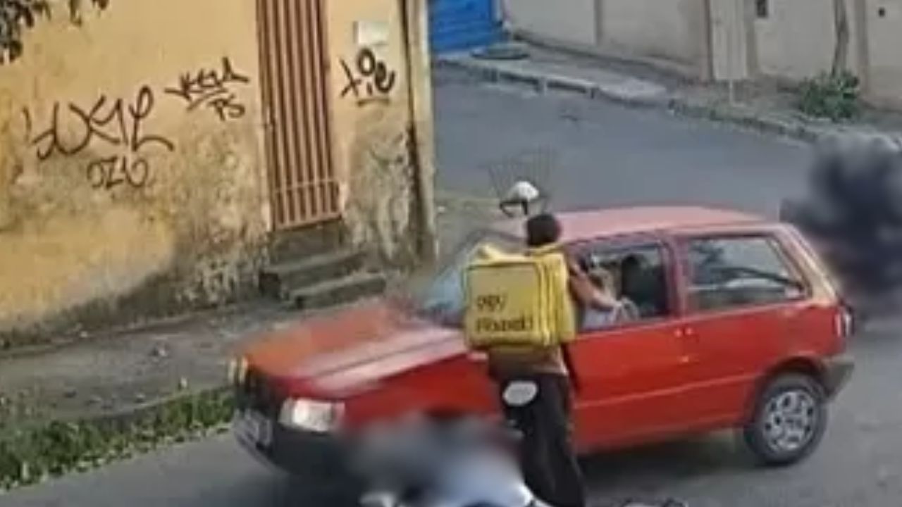 VIDEO FUERTE: Hombre muere tras recibir un puñetazo durante una discusión vial