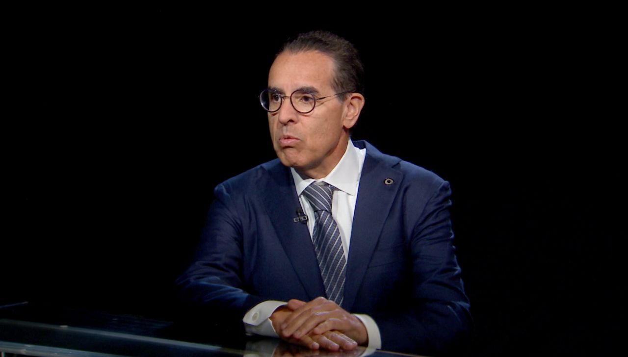 La banca en México: retos, crecimiento y el futuro del sector | La Entrevista con Sarmiento