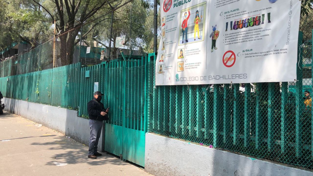 Estalla huelga en los 20 planteles del Bachilleres