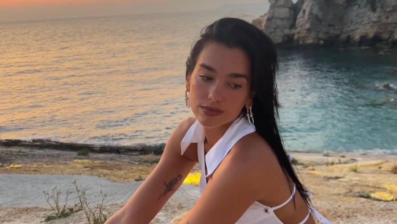 Celebra en Ibiza Dua Lipa su cumpleaños 28