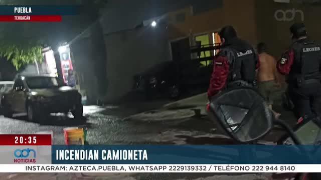 Incendian vehículo en fraccionamiento Mayorazgo II, Tehuacán; una mujer resultó herida