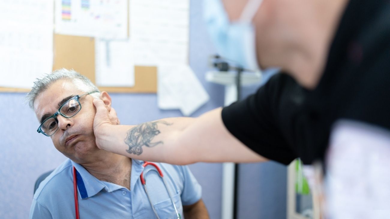 VIDEO: Pelea de personal médico en clínica 72 del IMSS causa desconcierto entre pacientes