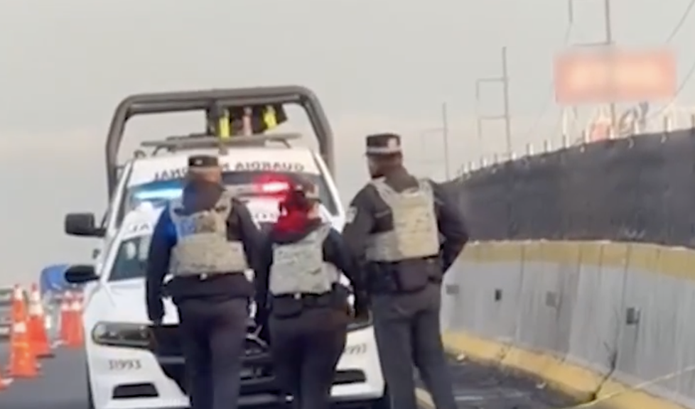 Ciclista muere atropellado en la autopista México-Puebla rumbo a Texmelucan; conductor se dio a la fuga