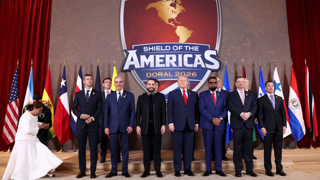 Trump recibe a líderes latinoamericanos en la cumbre “Escudo de las Américas” junto a Bukele y Milei