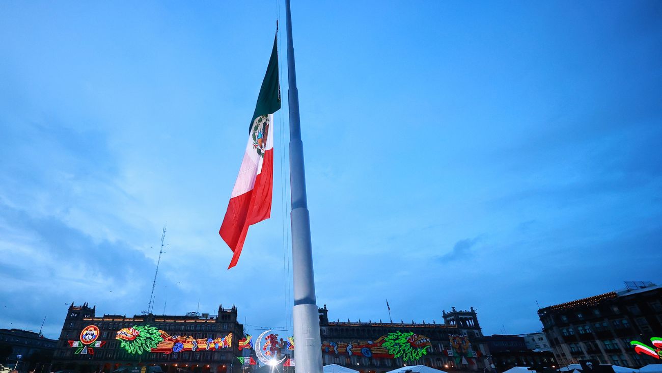 Día de la Bandera: Reglas de uso del lábaro patrio y multas por no cumplirlas