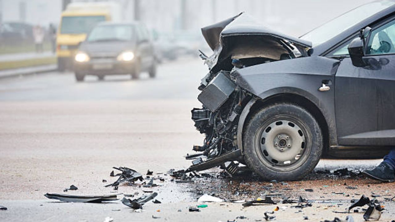 VIDEO: Choque frontal desató riña a golpes en la carretera Puebla-Tehuacán hoy; caos y tráfico