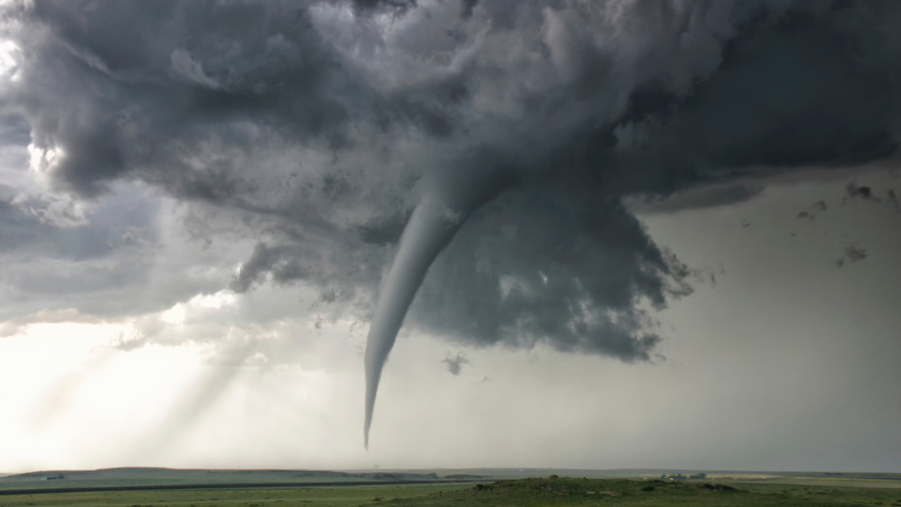 Una lluvia de tornados de rápida formación amenaza estos estados de EUA