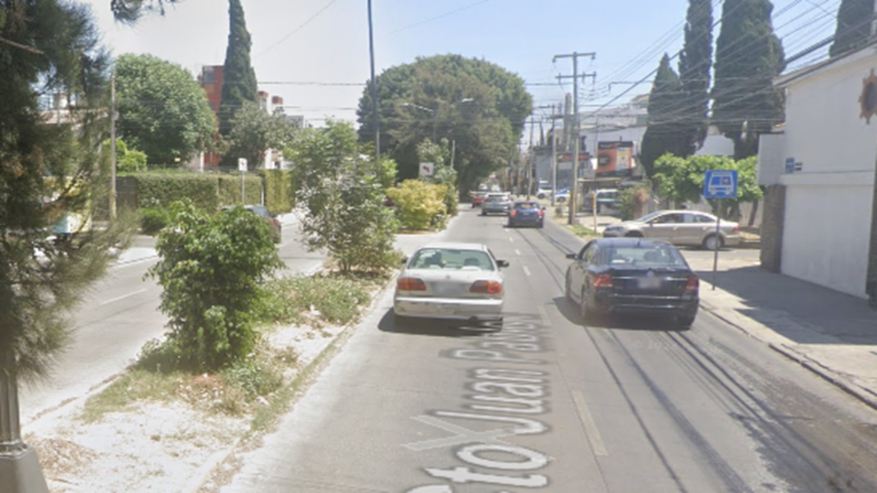 Robo en Puebla: Mujer pierde 203 mil pesos cerca de banco en Circuito Juan Pablo II