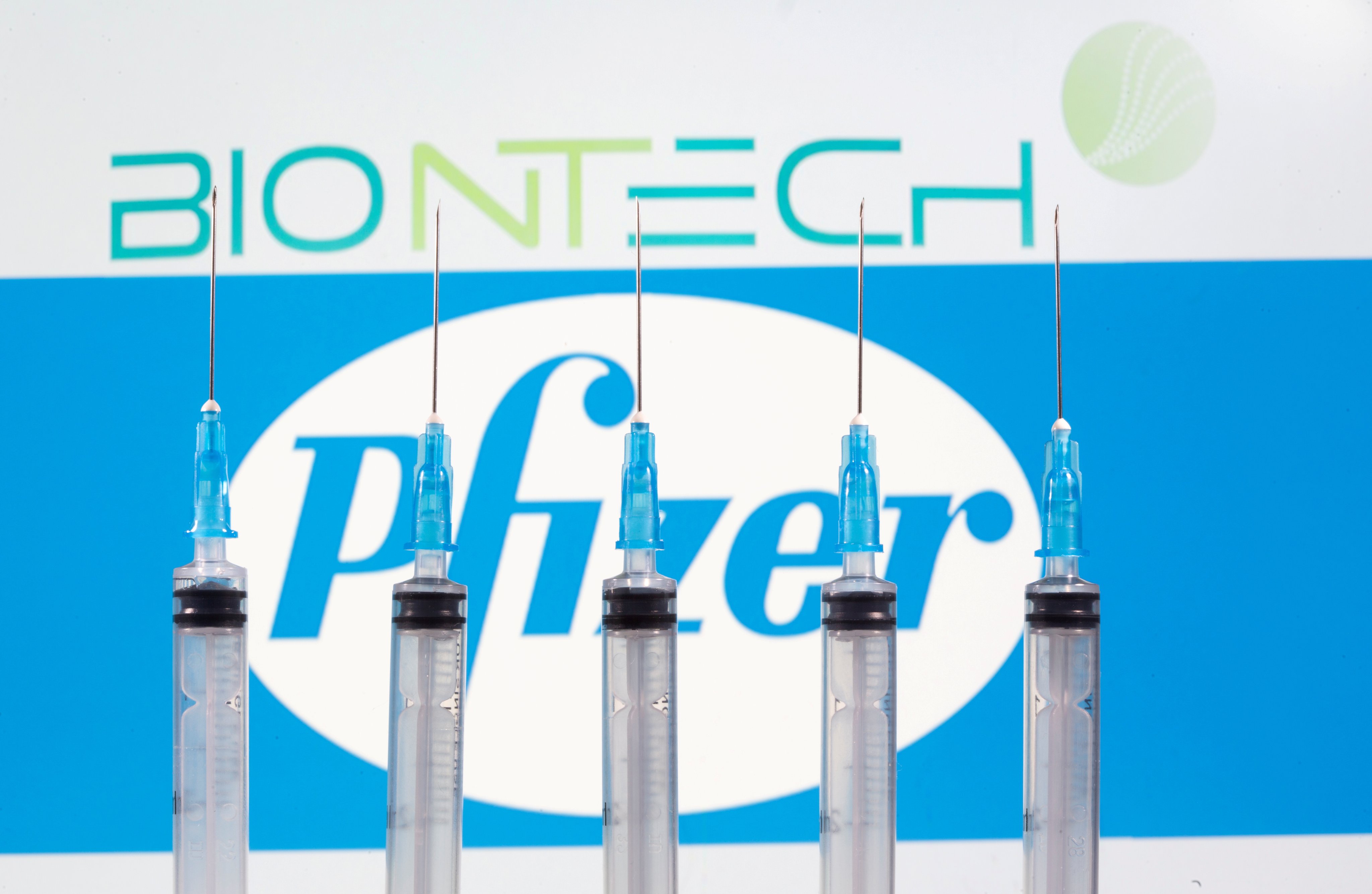 La vacuna de Pfizer y BionTech contra COVID-19 elevó su efectividad al 95%
