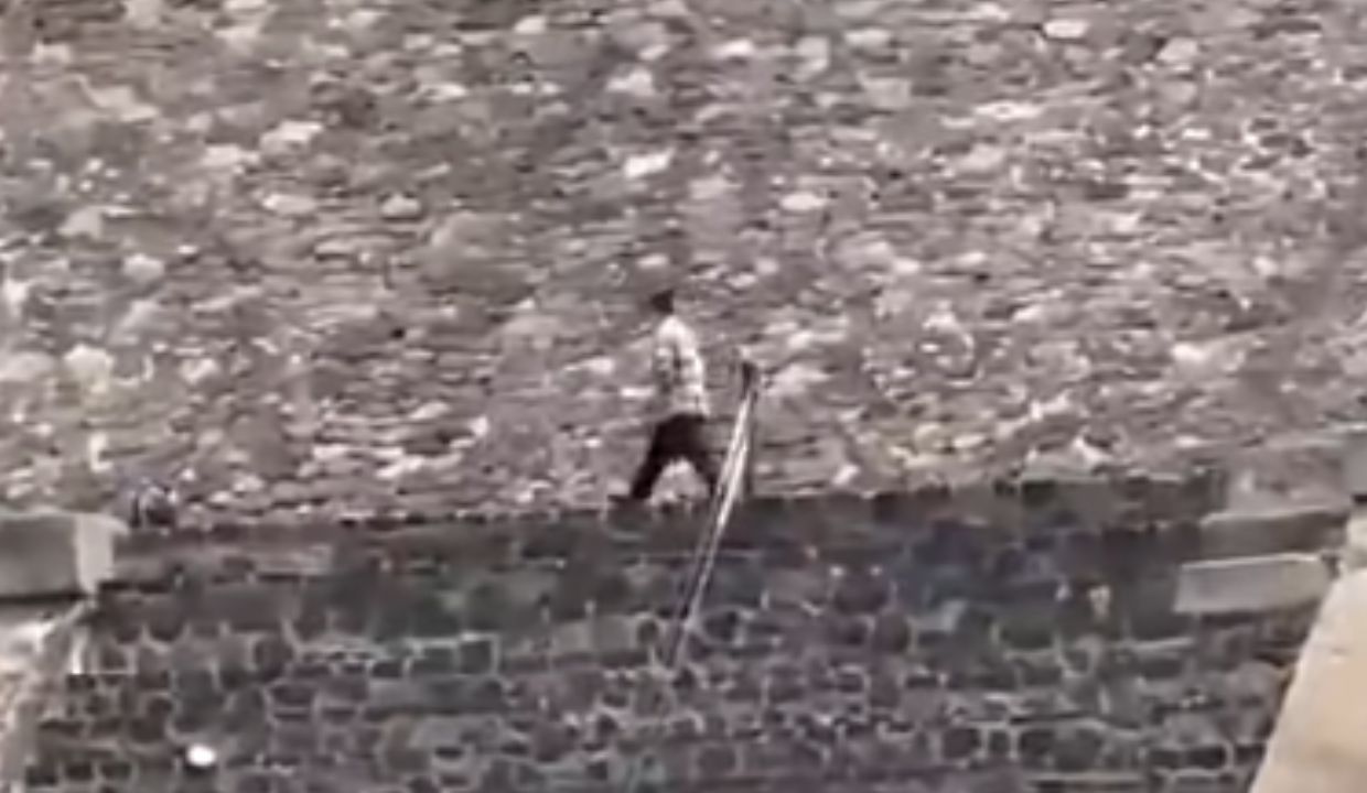 Revelan imágenes sobre cómo quedó el cuerpo del tirador que provocó la balacera en Teotihuacán