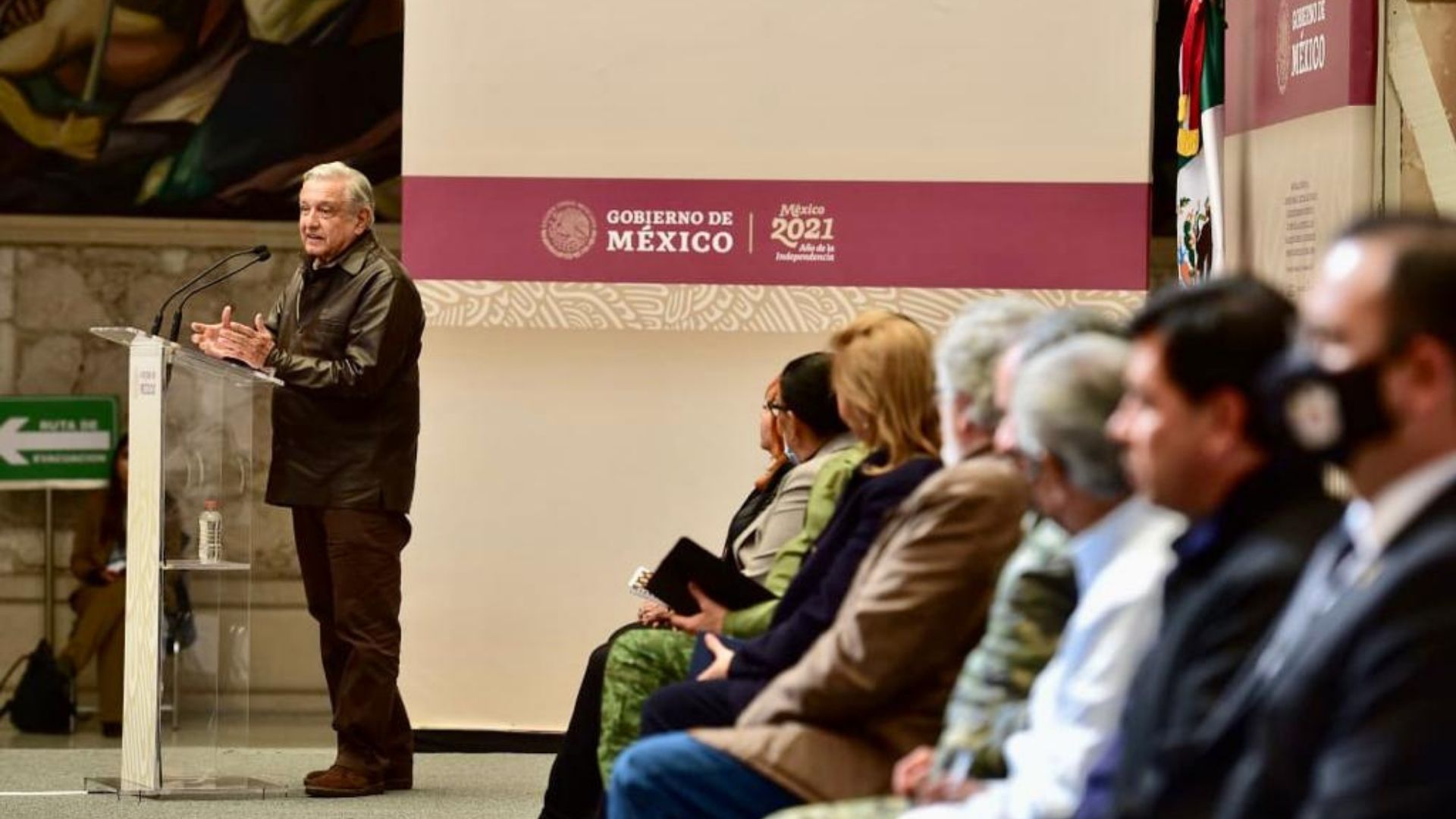 Instala AMLO Comisión de la verdad