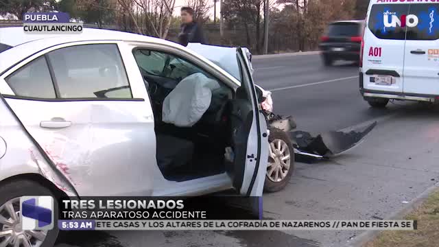 Accidente en Periférico Ecológico deja tres lesionados en Cuautlancingo