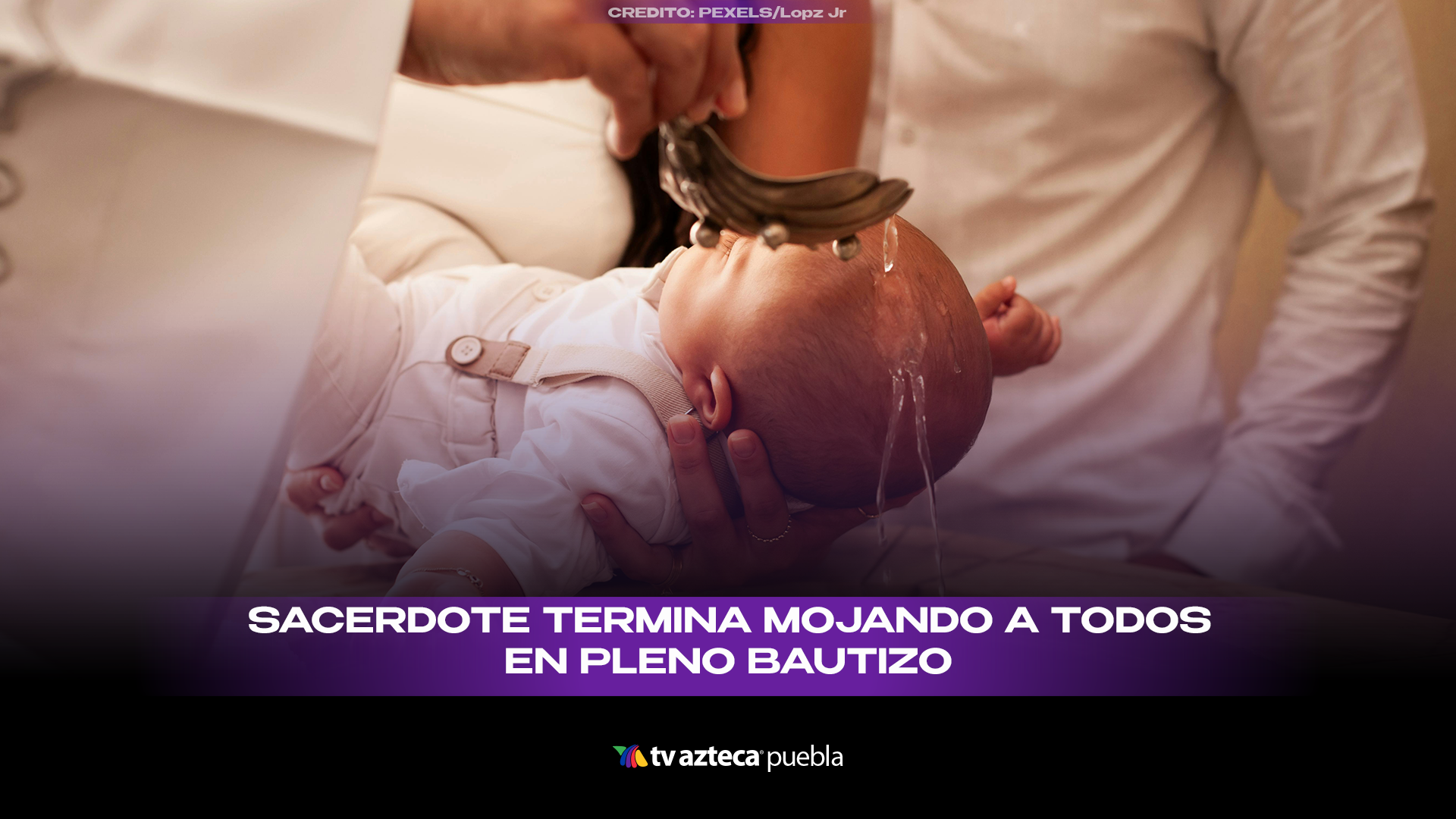 Sacerdote realiza bautizo con jarra de agua y termina empapando a asistentes