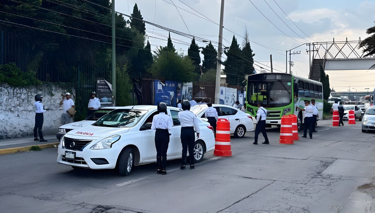 ¿Te pueden llevar al corralón? Inician operativos del Hoy No Circula en Toluca con fuertes sanciones