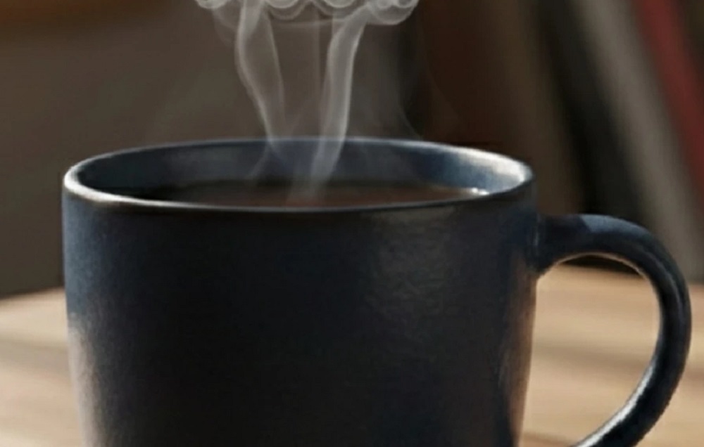 ¿Ves el rostro escondido en esta taza de café? Acertijo visual nivel difícil