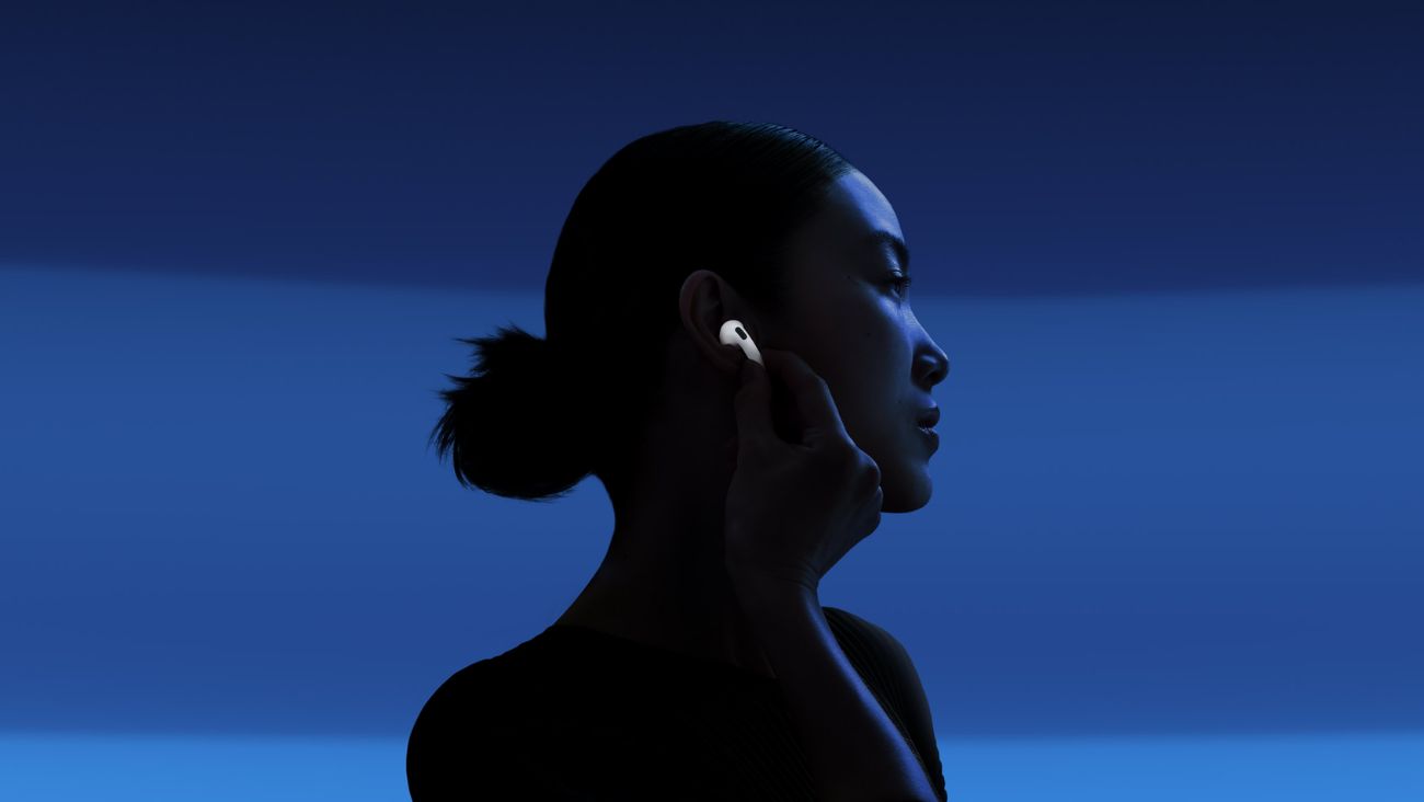 Ponen descuento del 25% en los AirPods 4 de Apple con bloqueo de ruido y resistentes al agua