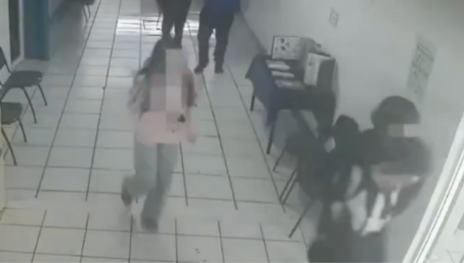 IMÁGENES FUERTES: Filtran NUEVO VIDEO del tiroteo en escuela de Michoacán que dejó dos maestras muertas