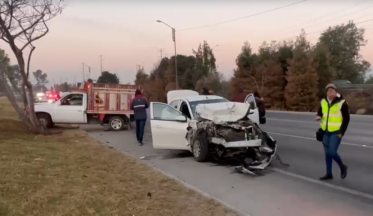 VIDEO: Aparatoso choque deja tres heridos en Periférico Ecológico HOY