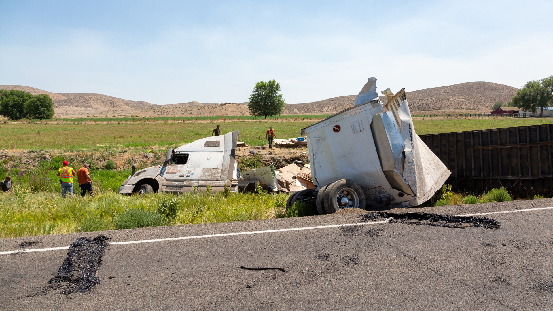 Accidente entre tráileres en la carretera Querétaro - San Luis Potosí ...