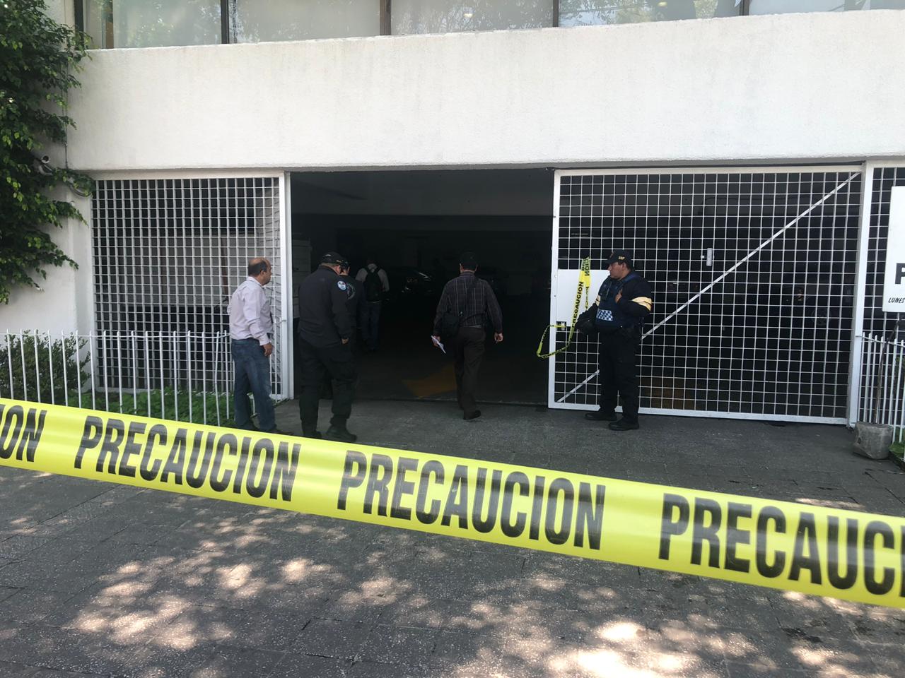 Matan a un hombre en un estacionamiento de un Banco