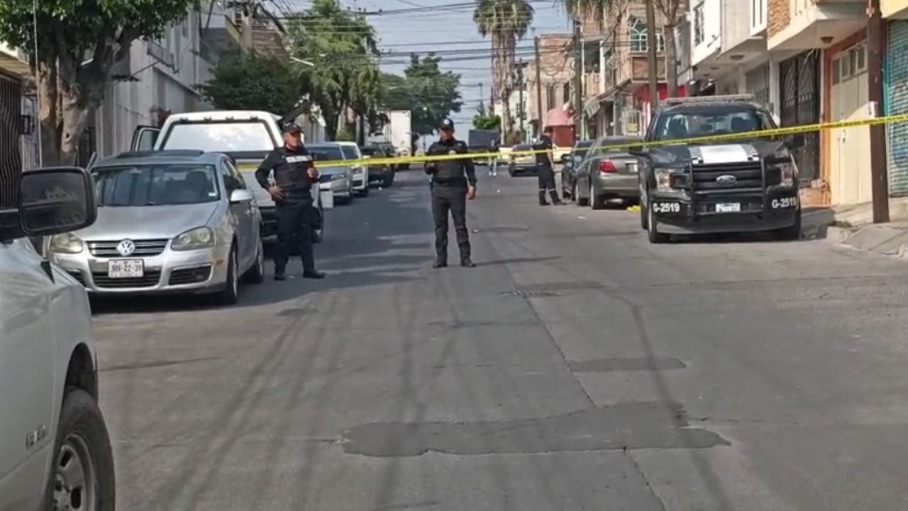 Hombre es asesinado a balazos mientras lavaba un carro en la colonia ...