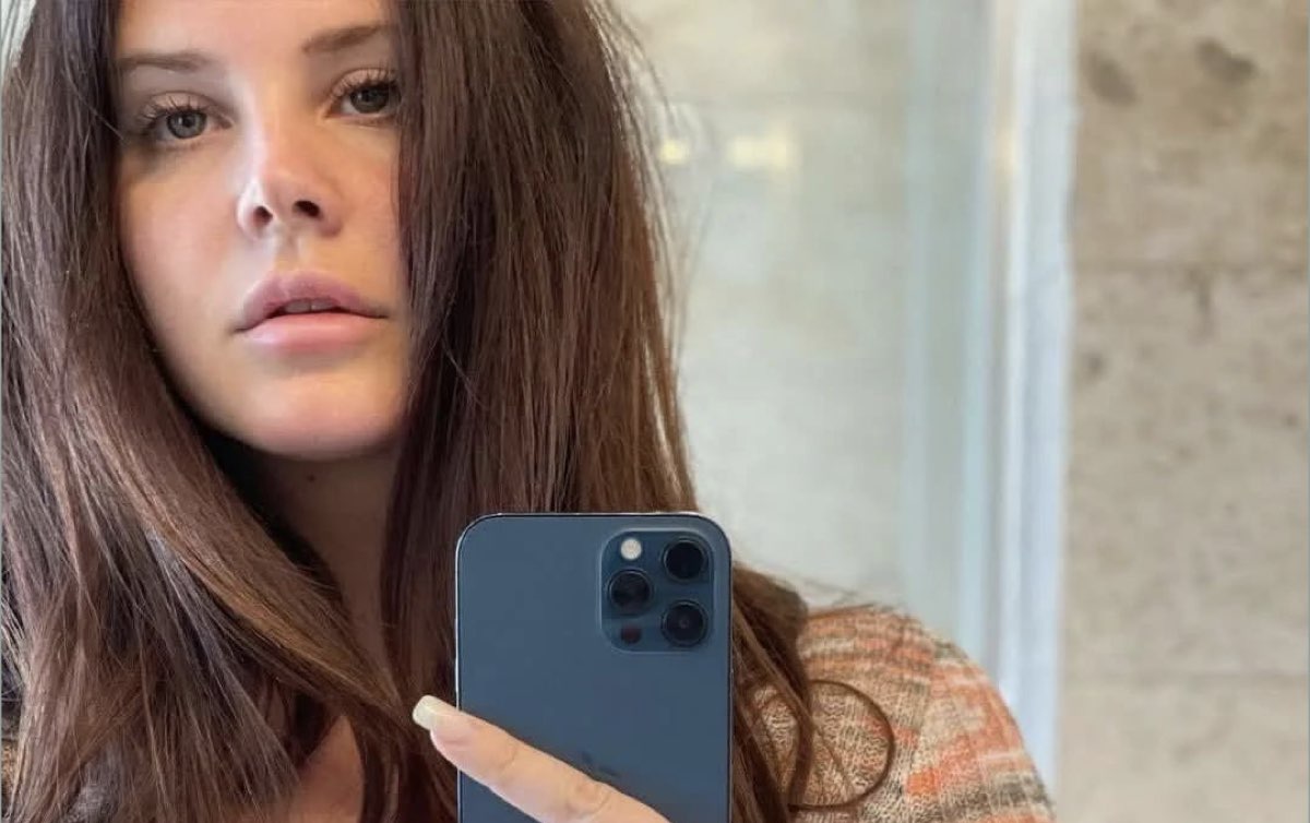 Lana del Rey tiene cuenta de OnlyFans y el internet explota