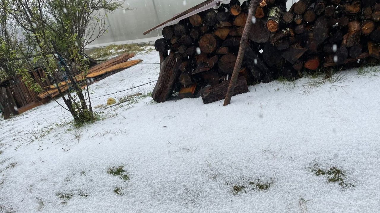 FOTOS: Tormenta y granizada sorprendió a comunidades de la Mixteca y Tehuacán hoy; continúan lluvias en Puebla