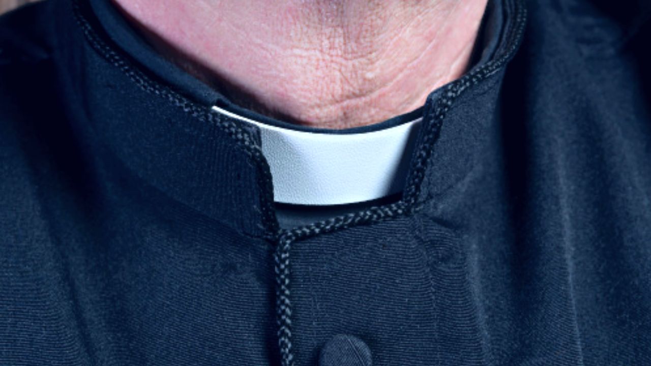 En Acámbaro detienen a sacerdote acusado de abuso sexual