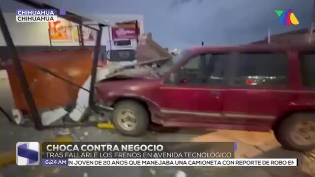 Camioneta se queda sin frenos y se impacta contra negocio en la avenida ...