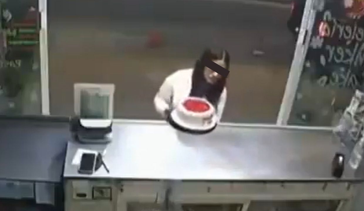 Captan robo de pastel en Acapulco, Guerrero