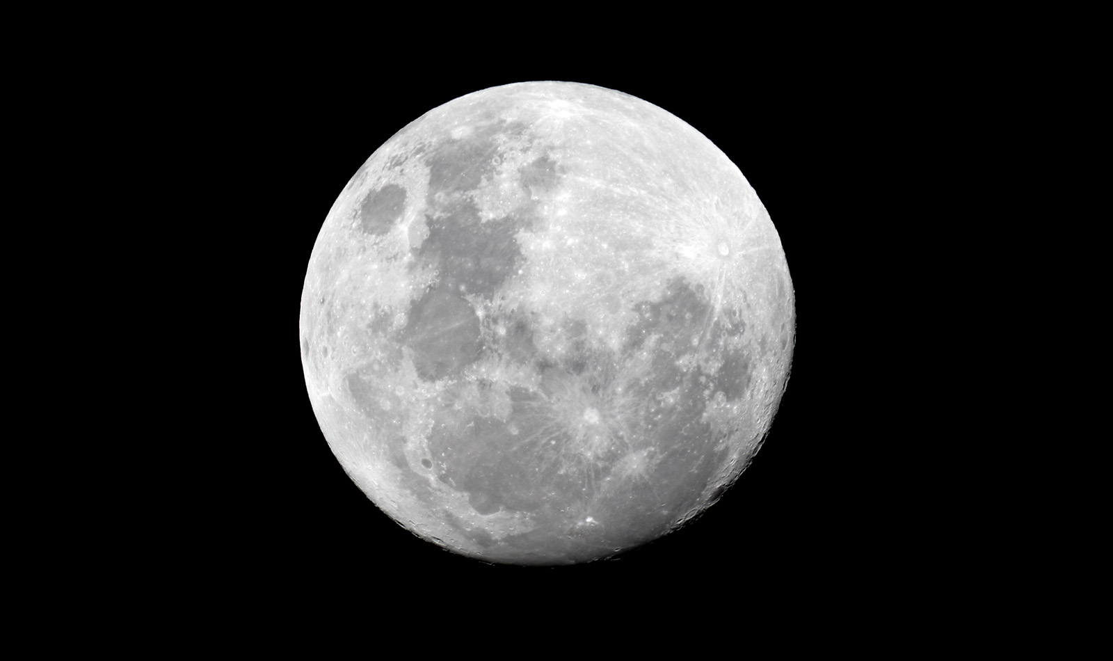 Luna de Nieve 2026: ¿Qué significa y por qué se observa en pleno invierno?