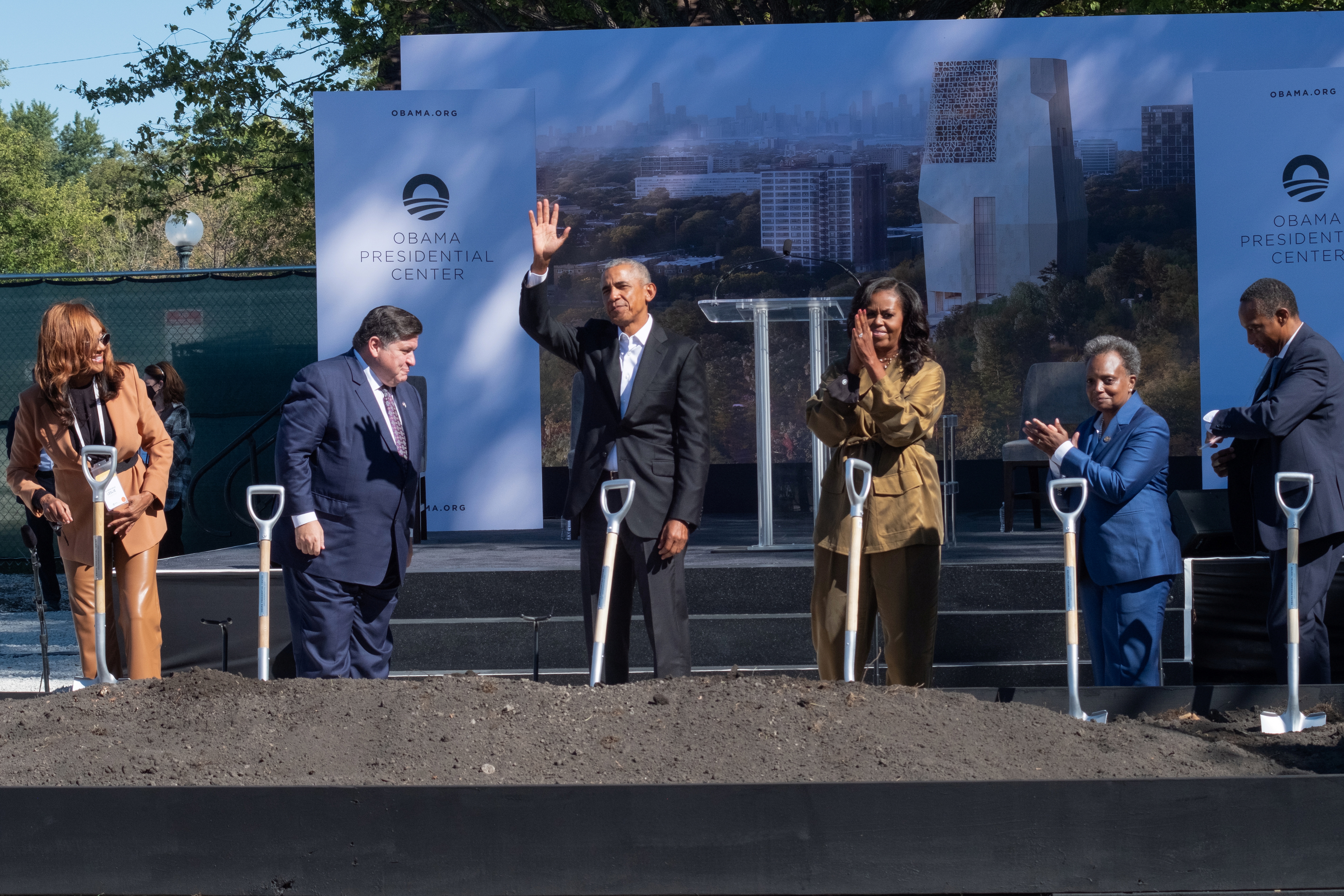 Obama inicia la construcción de una biblioteca presidencial en Chicago