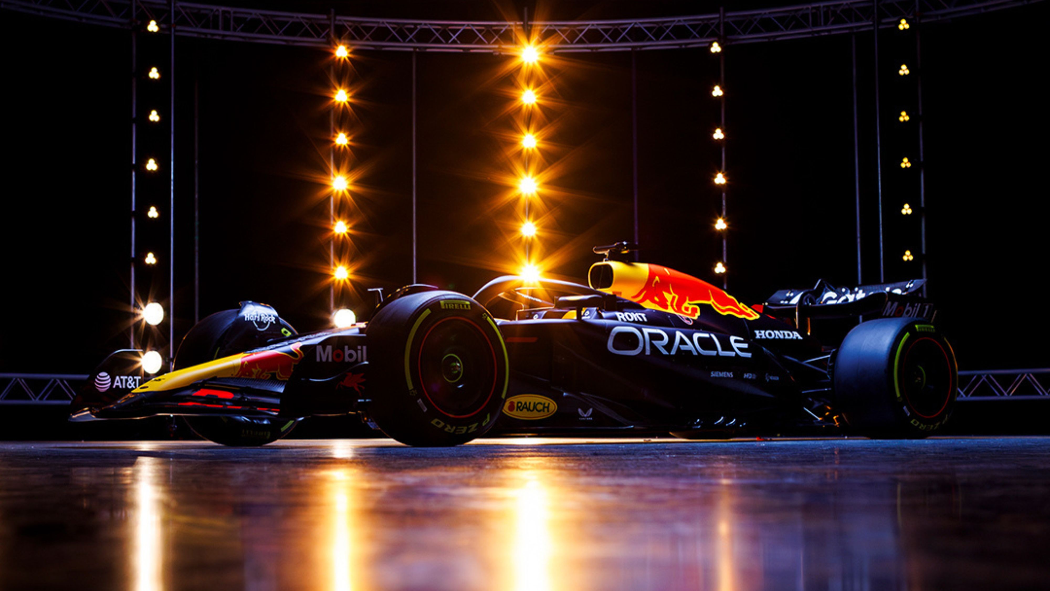 Red Bull Revela El RB21 As Es El Coche De Verstappen Y Lawson Para 2025 red-bull-revela-el-rb21-as-es-el-coche-de-verstappen-y-lawson-para-2025