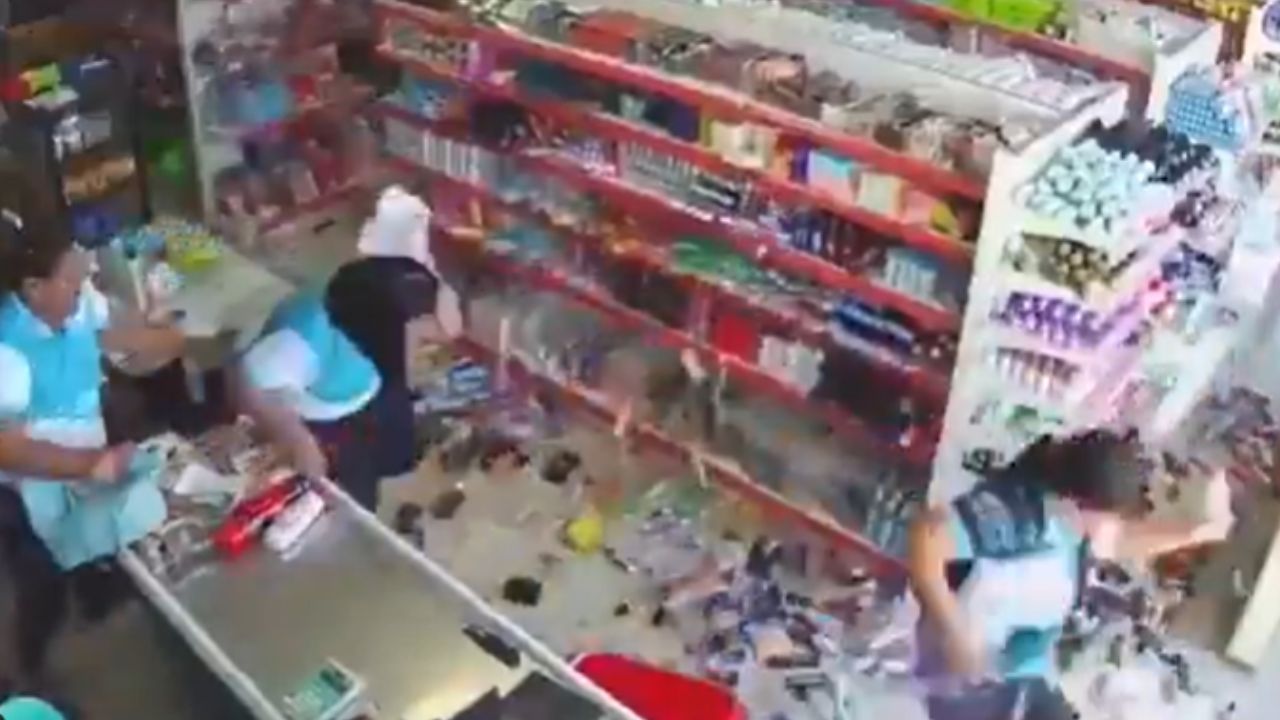 VIDEOS FUERTES: Captan momento exacto de brutal SISMO en Filipinas; así se vio