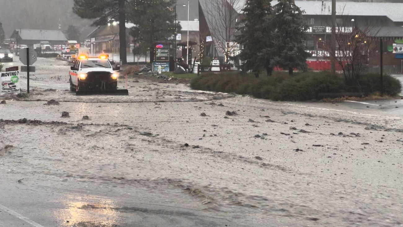 Tormenta invernal azota California con heladas y desbordamiento de ríos; hay casas sepultadas